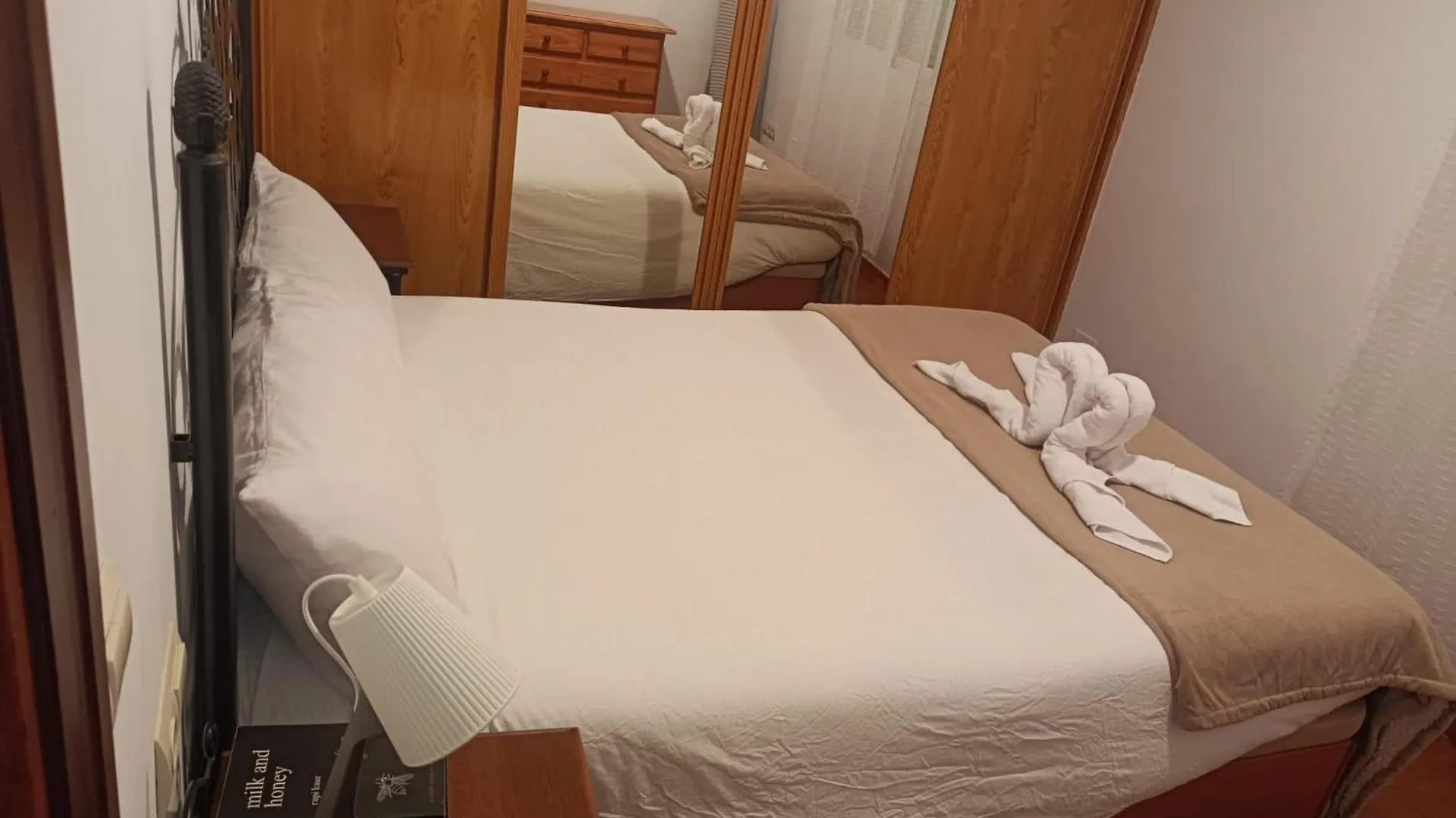 Quarto em Acomodações Particulares Double Room In Shared Apartment Marbella